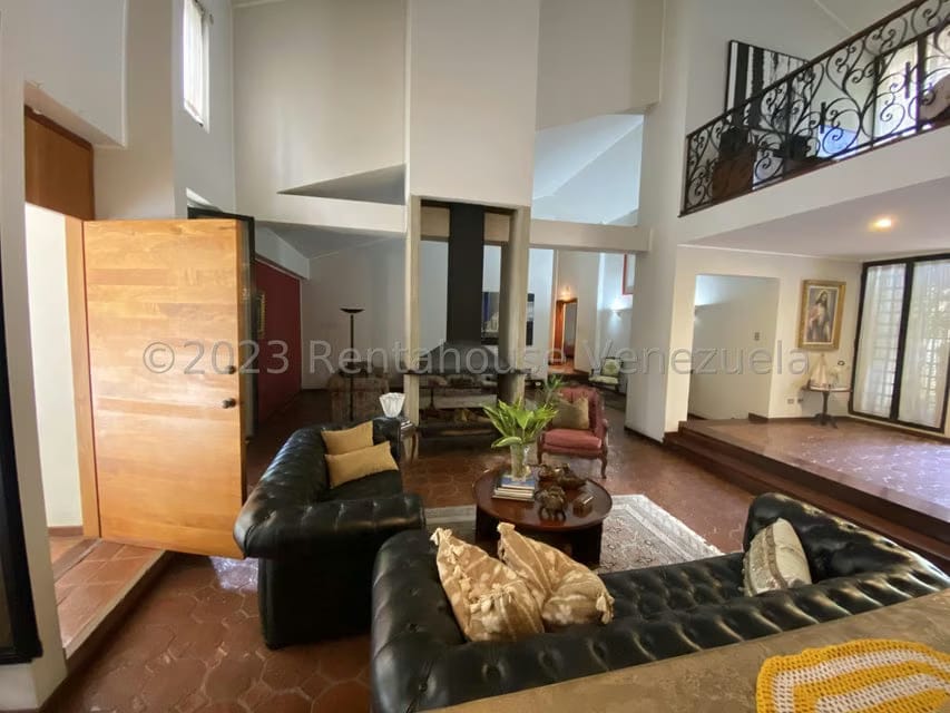 Casa (Multipes Niveles) en Venta en La Lagunita Country Club, Distrito Metropolitano - 9