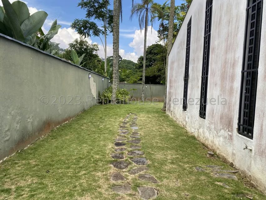 Casa (Multipes Niveles) en Venta en La Lagunita Country Club, Distrito Metropolitano - 88