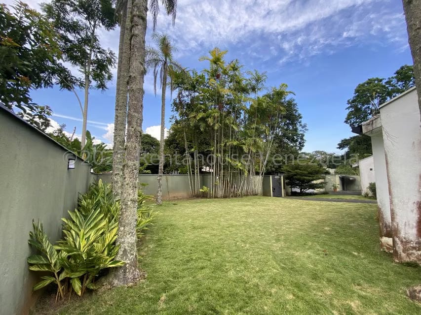 Casa (Multipes Niveles) en Venta en La Lagunita Country Club, Distrito Metropolitano - 89