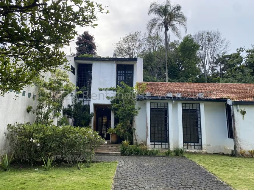Casa (Multipes Niveles) en Venta en La Lagunita Country Club, Distrito Metropolitano - 92