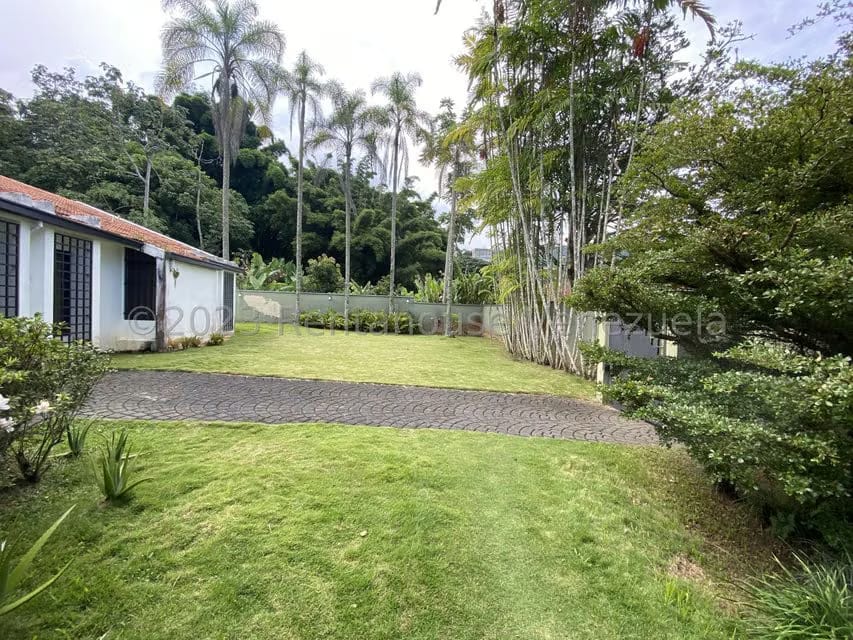 Casa (Multipes Niveles) en Venta en La Lagunita Country Club, Distrito Metropolitano - 97