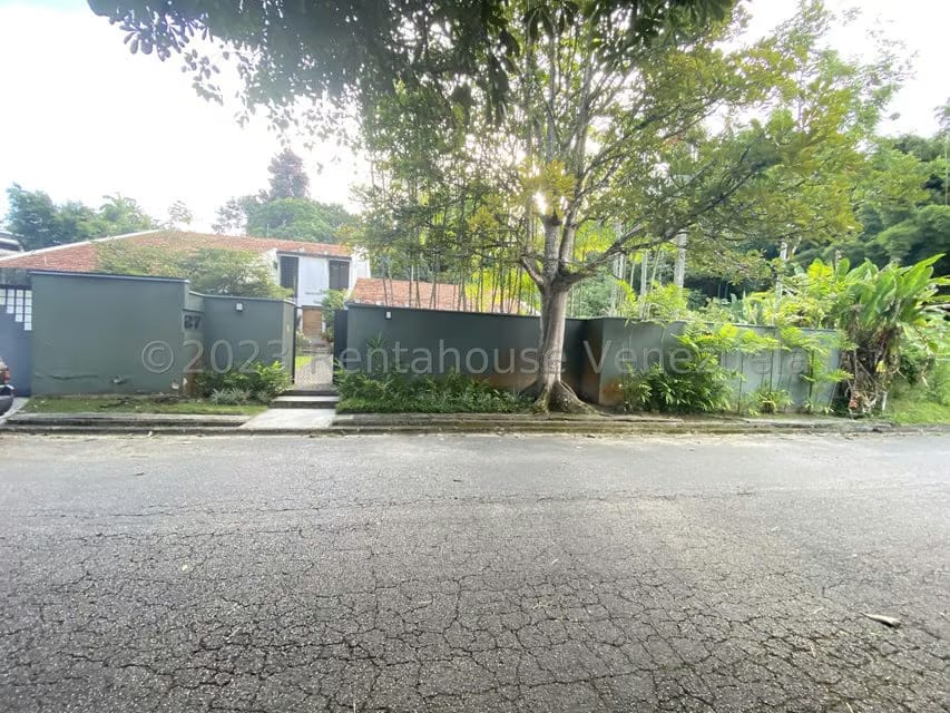 Casa (Multipes Niveles) en Venta en La Lagunita Country Club, Distrito Metropolitano - 98
