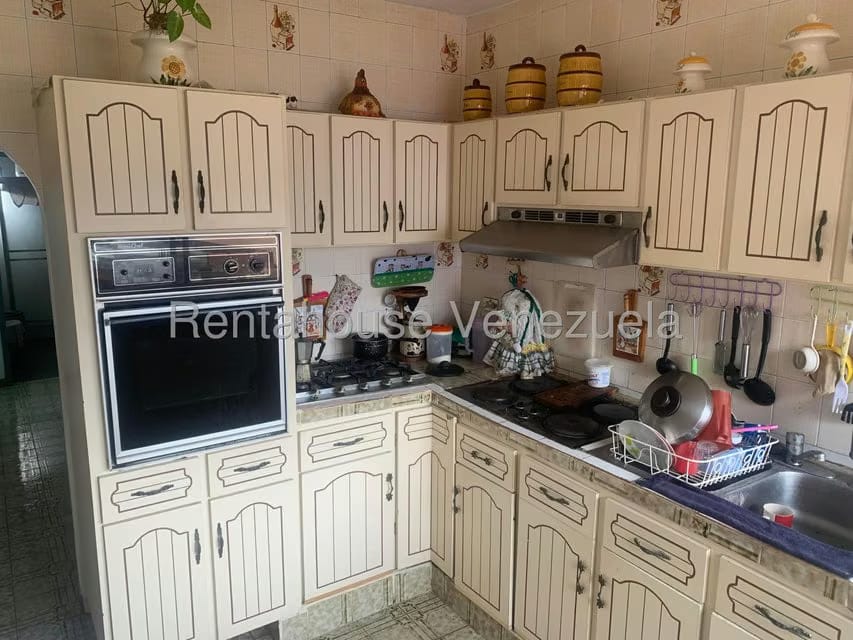 Casa (Multipes Niveles) en Venta en El Junquito, Distrito Metropolitano - 11