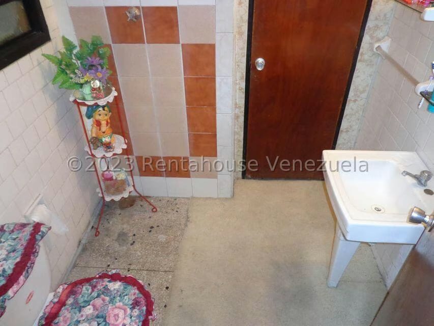 Casa (Multipes Niveles) en Venta en Bolivar, Aragua - 26