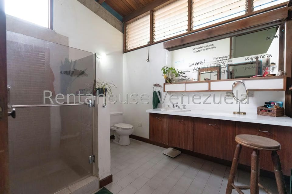 Casa (1 Nivel) en Venta en Los Campitos, Distrito Metropolitano - 40