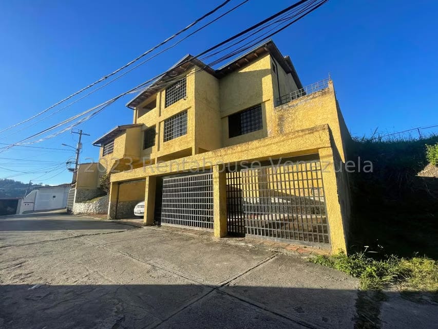 Casa (Multipes Niveles) en Venta en La Union, Distrito Metropolitano