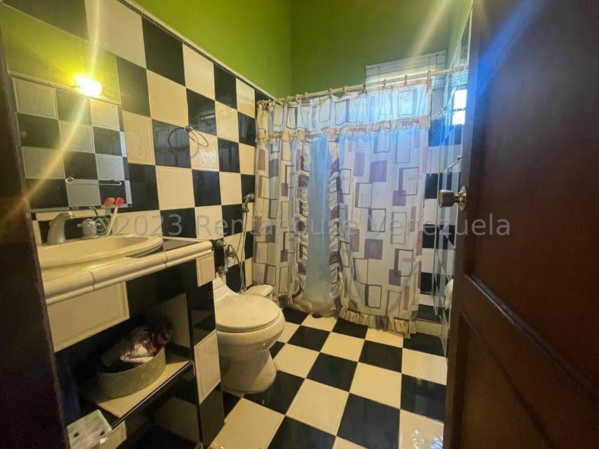 Casa (Multipes Niveles) en Venta en La Union, Distrito Metropolitano - 40