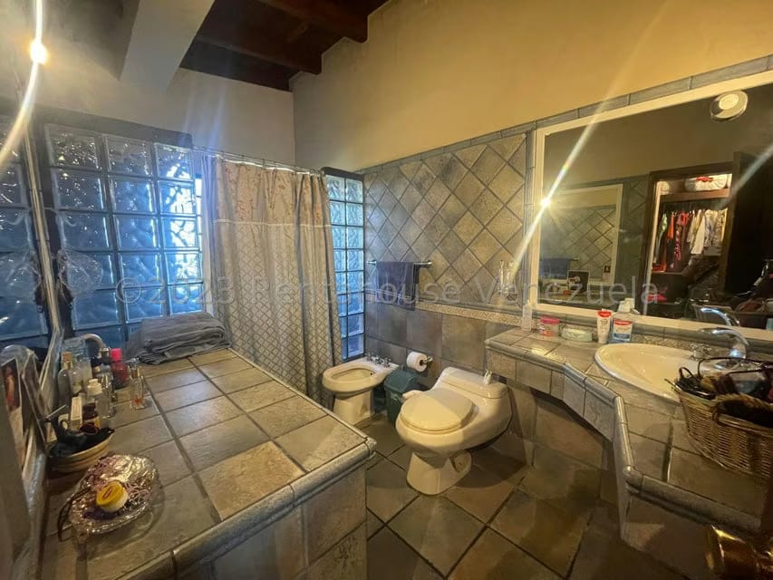 Casa (Multipes Niveles) en Venta en La Union, Distrito Metropolitano - 56