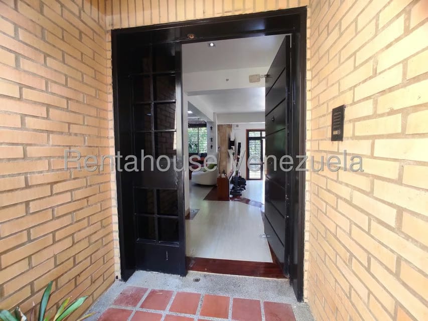 Casa (Duplex) en Venta en Monte Claro, Distrito Metropolitano - 3