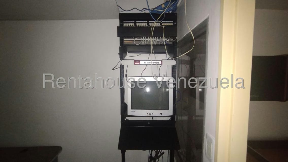 Comercial (Oficina) en Alquiler en Municipio Guaicaipuro, Miranda - 10