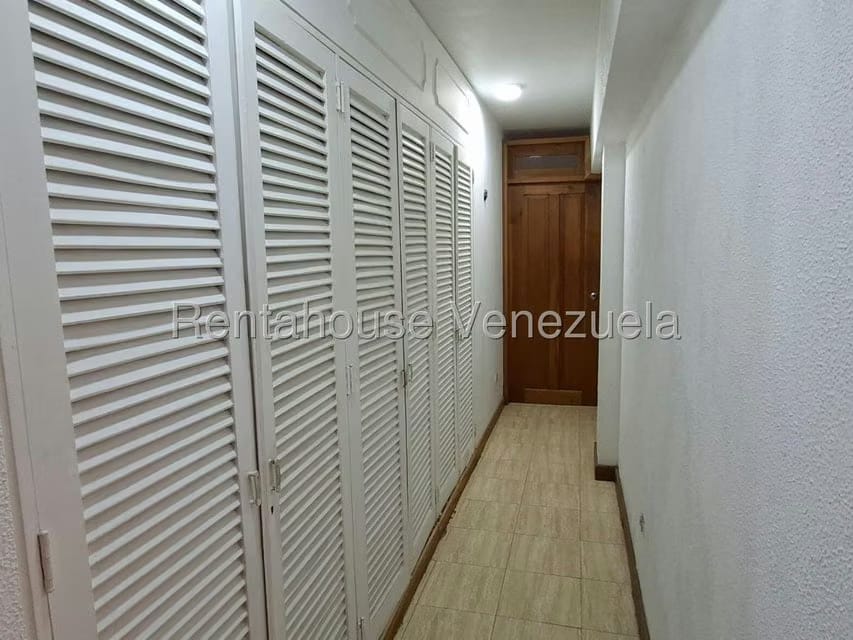 Apartamento (Penthouse) en Venta en Cumbres de Curumo, Distrito Metropolitano - 13
