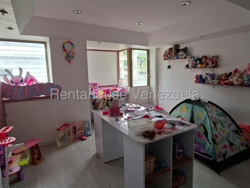 Apartamento (Penthouse) en Venta en Cumbres de Curumo, Distrito Metropolitano - 30