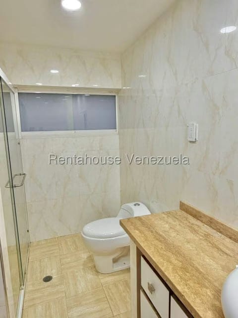 Apartamento (Penthouse) en Venta en Cumbres de Curumo, Distrito Metropolitano - 31