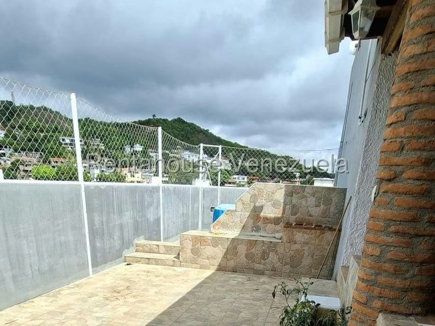 Apartamento (Penthouse) en Venta en Cumbres de Curumo, Distrito Metropolitano - 50