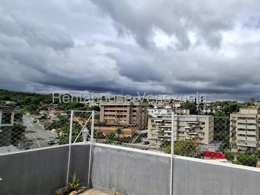 Apartamento (Penthouse) en Venta en Cumbres de Curumo, Distrito Metropolitano - 53