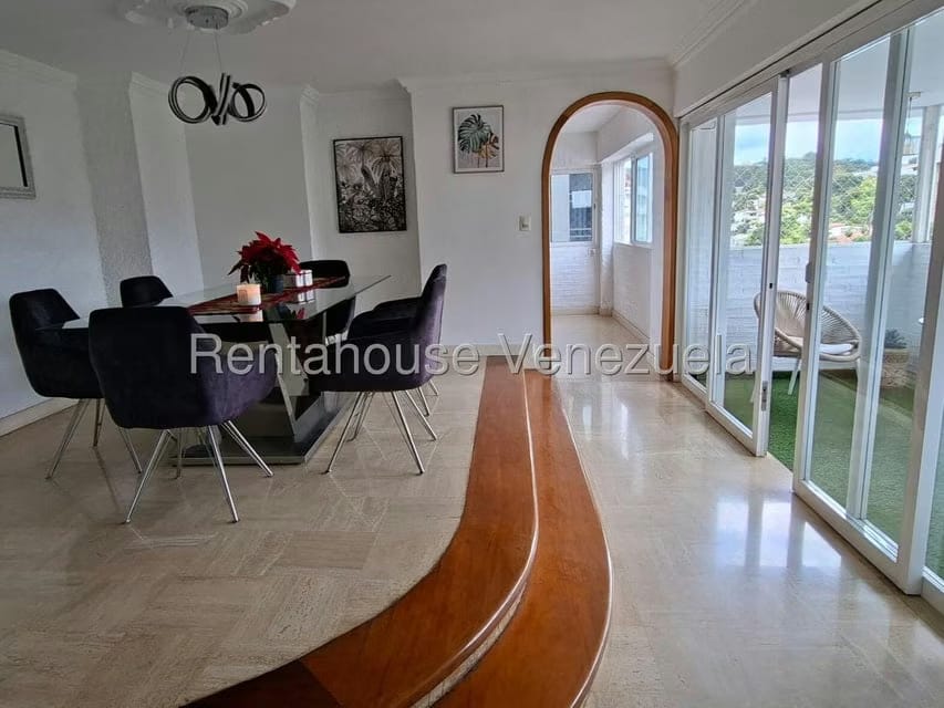 Apartamento (Penthouse) en Venta en Cumbres de Curumo, Distrito Metropolitano - 7