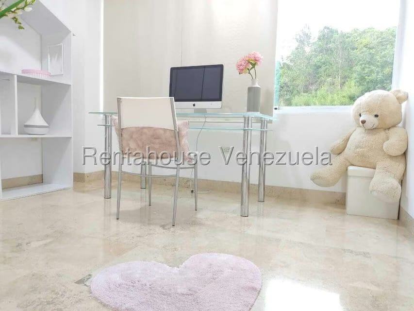 Apartamento (1 Nivel) en Venta en Solar del Hatillo, Distrito Metropolitano - 14
