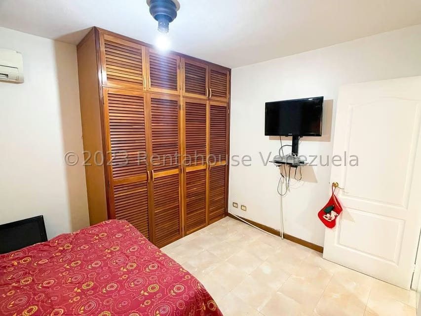 Casa (Duplex) en Venta en La Trinidad, Distrito Metropolitano - 45