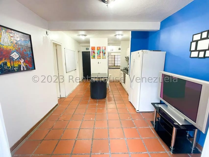 Casa (Duplex) en Venta en La Trinidad, Distrito Metropolitano - 57