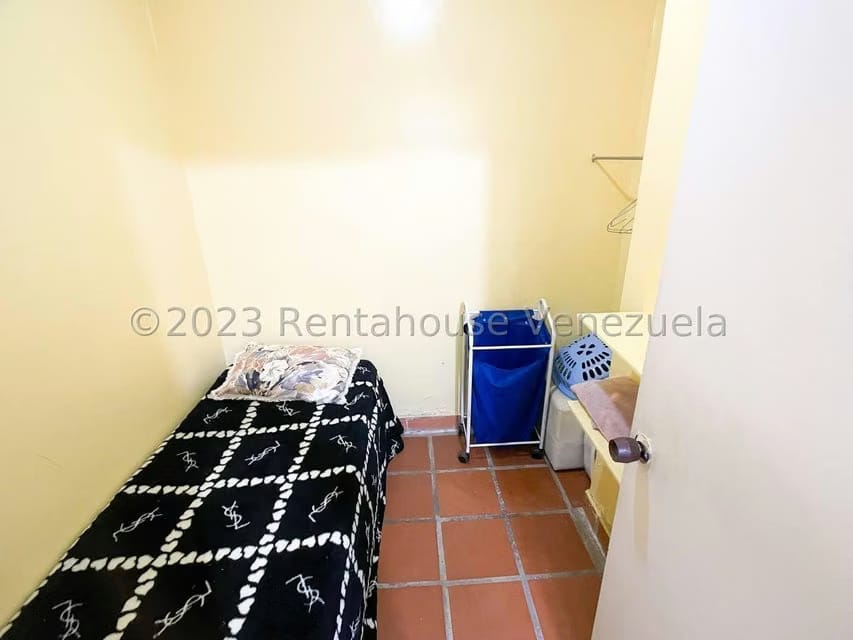 Casa (Duplex) en Venta en La Trinidad, Distrito Metropolitano - 64