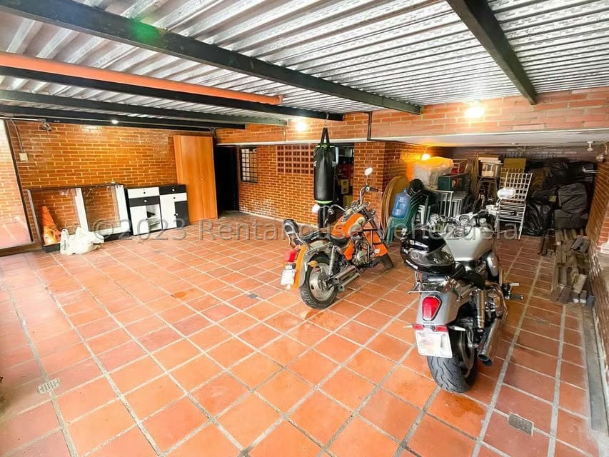Casa (Duplex) en Venta en La Trinidad, Distrito Metropolitano - 72