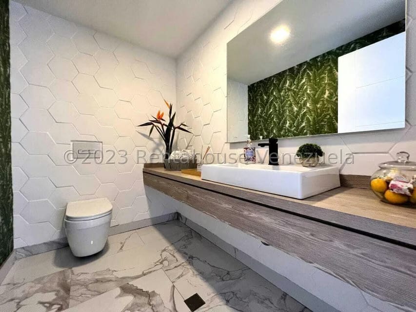 Apartamento (Duplex) en Venta en Los Naranjos de Las Mercedes, Distrito Metropolitano - 13
