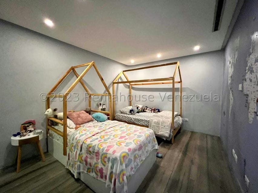 Apartamento (Duplex) en Venta en Los Naranjos de Las Mercedes, Distrito Metropolitano - 15