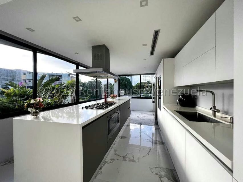 Apartamento (Duplex) en Venta en Los Naranjos de Las Mercedes, Distrito Metropolitano - 18