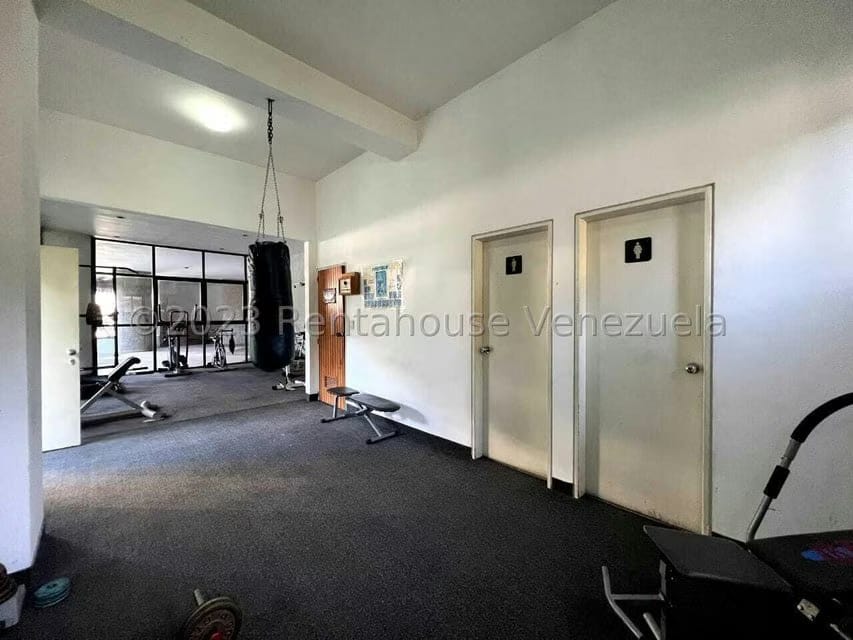 Apartamento (Duplex) en Venta en Los Naranjos de Las Mercedes, Distrito Metropolitano - 35