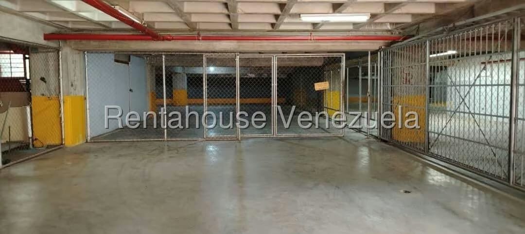 Comercial (Galpon - Deposito) en Alquiler en Palo Verde, Distrito Metropolitano - 3