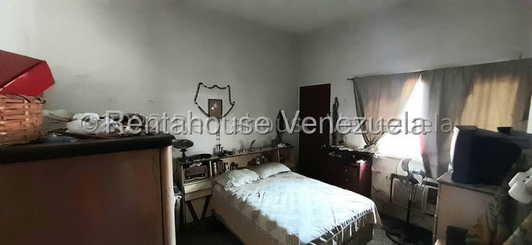 Casa (1 Nivel) en Venta en Centro, Lara - 11