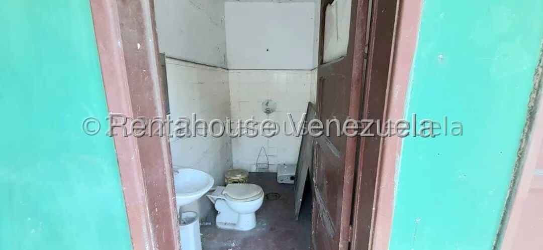 Casa (1 Nivel) en Venta en Centro, Lara - 20