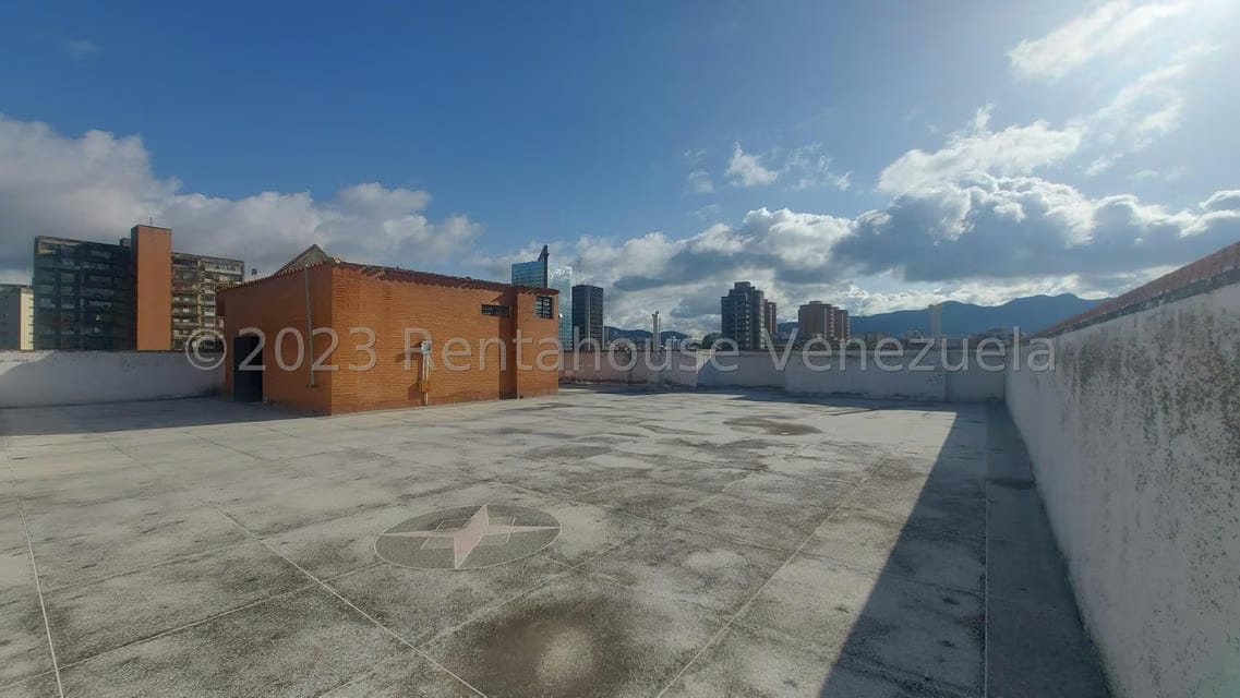 Comercial (Local Comercial) en Venta en Las Acacias, Carabobo - 11