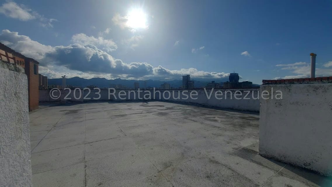 Comercial (Local Comercial) en Venta en Las Acacias, Carabobo - 12