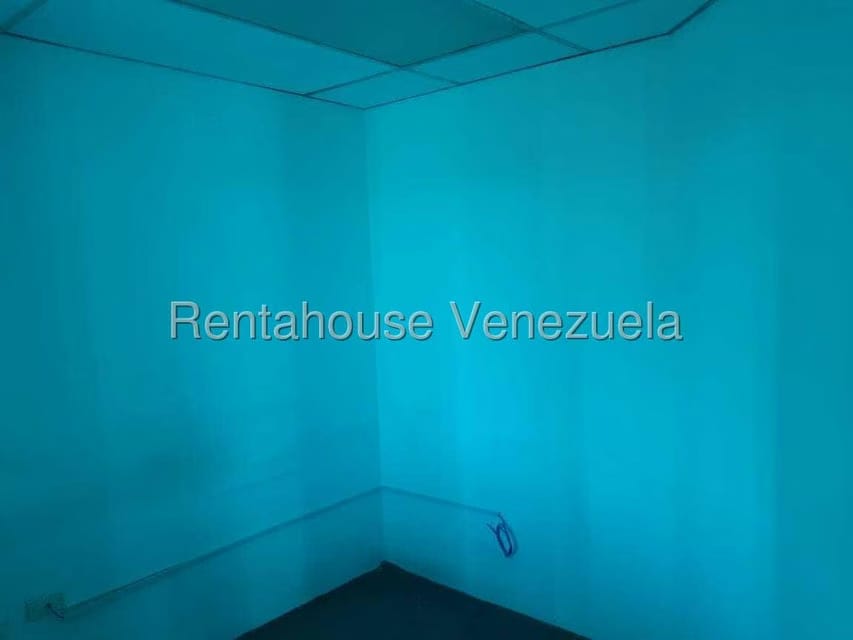 Comercial (Oficina) en Alquiler en Zona Industrial, Carabobo - 11