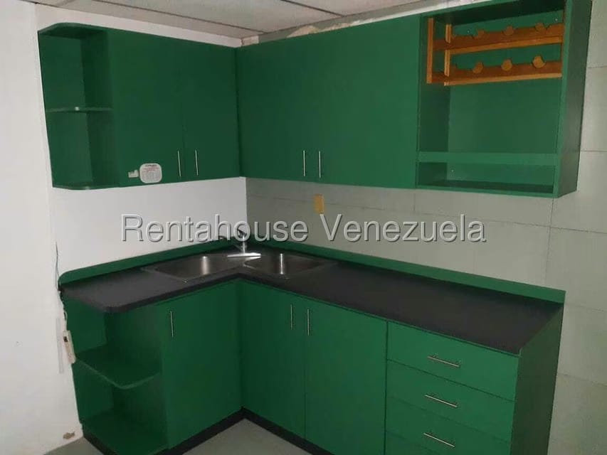 Comercial (Oficina) en Alquiler en Zona Industrial, Carabobo - 16