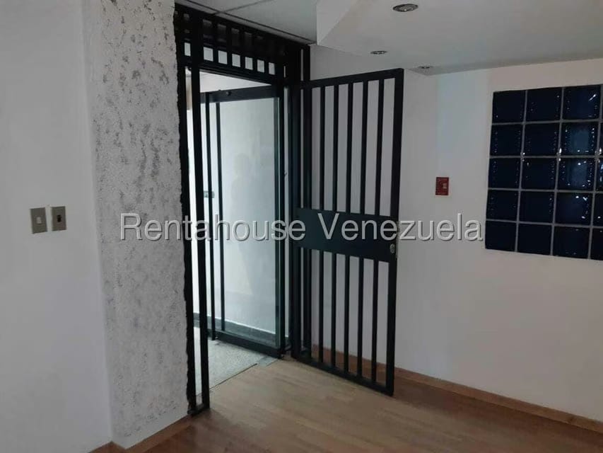 Comercial (Oficina) en Alquiler en Zona Industrial, Carabobo - 25