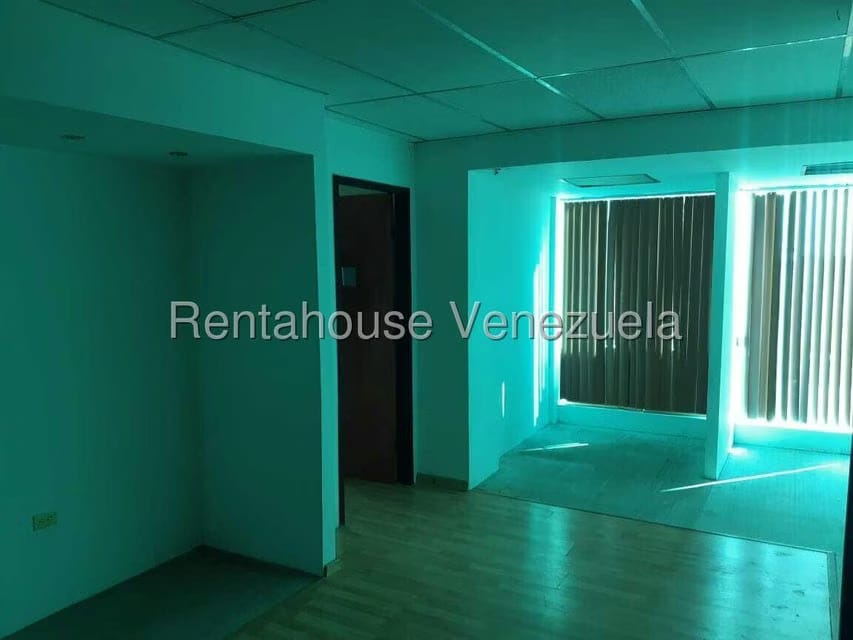 Comercial (Oficina) en Alquiler en Zona Industrial, Carabobo - 26