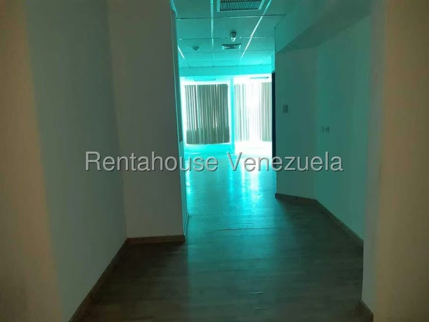 Comercial (Oficina) en Alquiler en Zona Industrial, Carabobo - 27