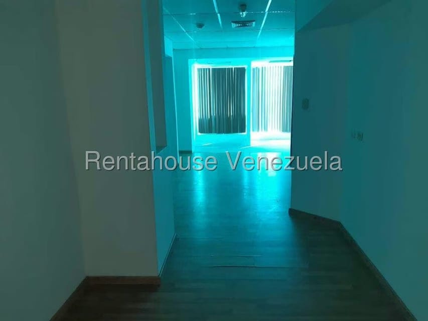 Comercial (Oficina) en Alquiler en Zona Industrial, Carabobo - 28
