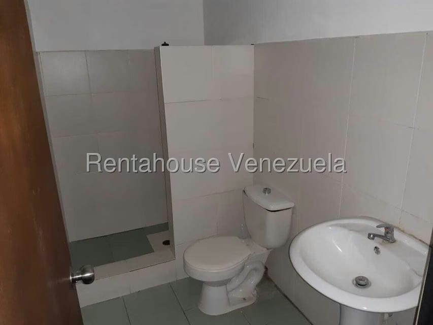 Comercial (Oficina) en Alquiler en Zona Industrial, Carabobo - 30