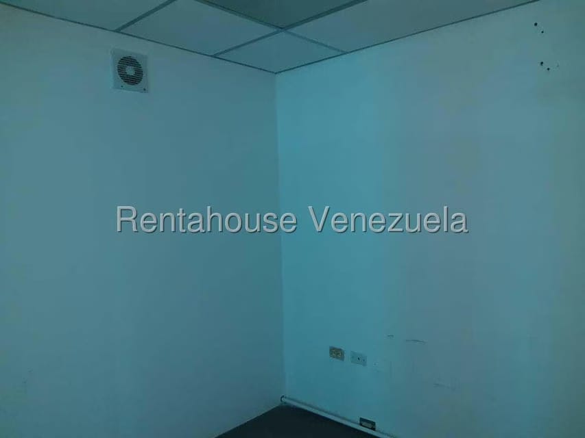 Comercial (Oficina) en Alquiler en Zona Industrial, Carabobo - 5