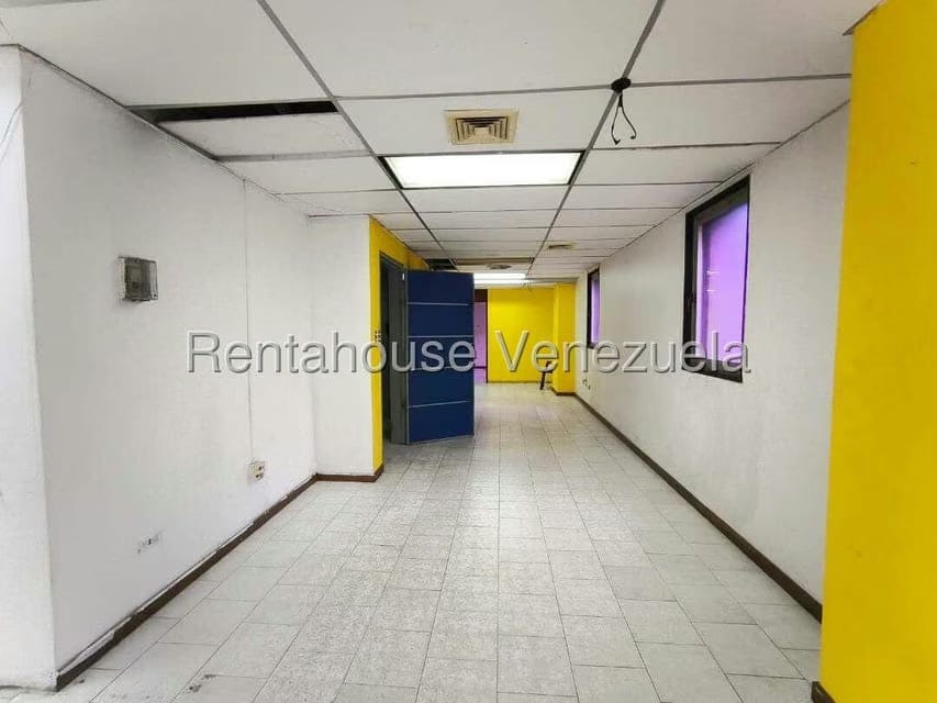 Comercial (Oficina) en Alquiler en La Urbina, Distrito Metropolitano - 15