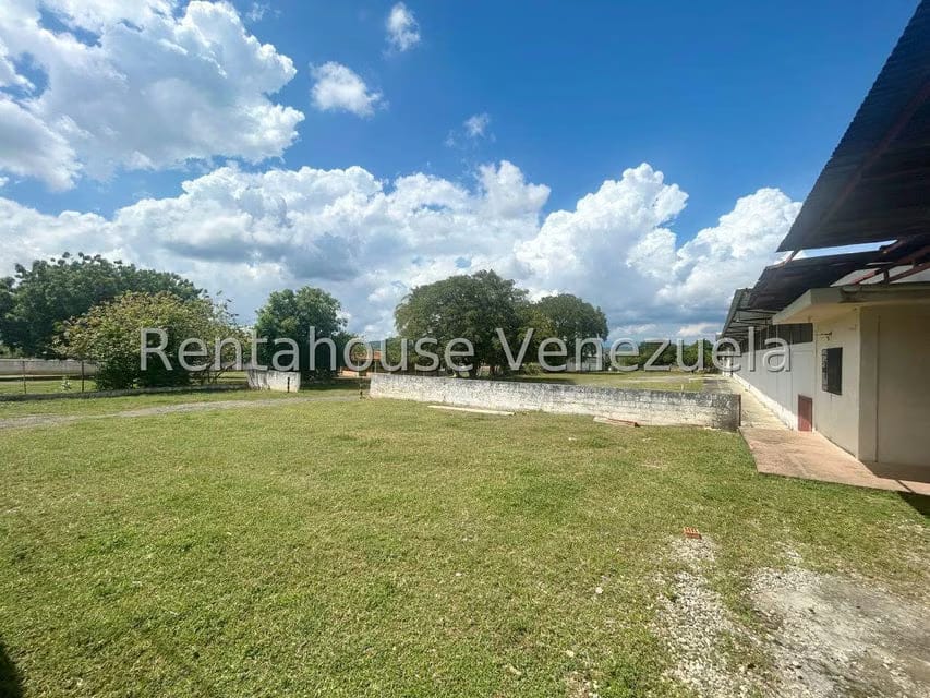 Comercial (Local Comercial) en Venta en Municipio Peña, Yaracuy - 46