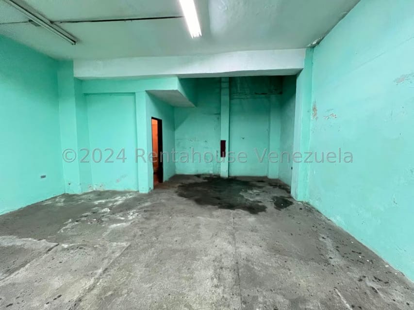 Comercial (Edificio) en Venta en Catia, Distrito Metropolitano - 12