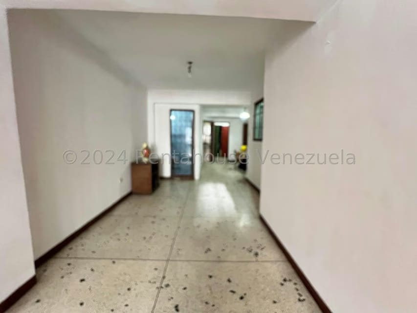 Comercial (Edificio) en Venta en Catia, Distrito Metropolitano - 18