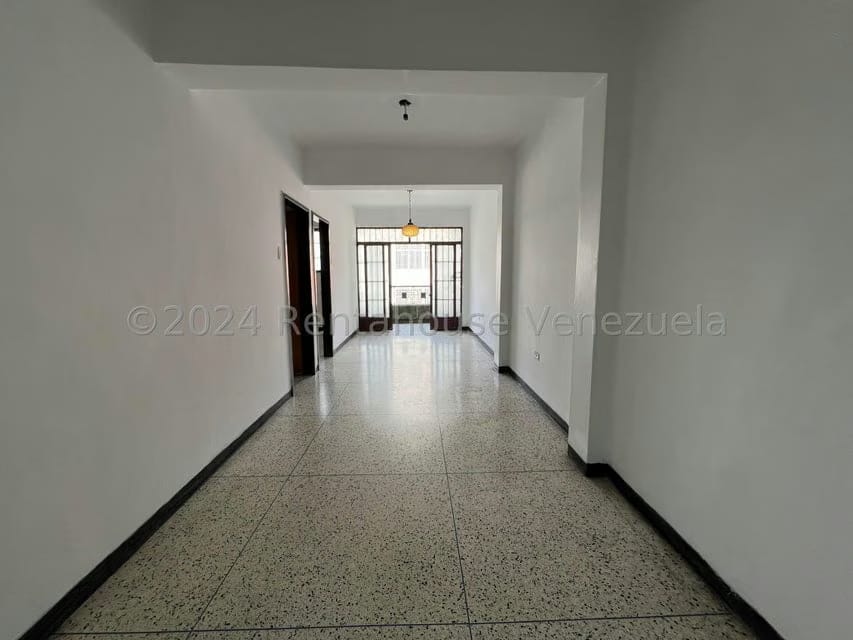 Comercial (Edificio) en Venta en Catia, Distrito Metropolitano - 44