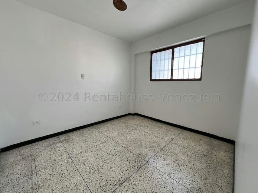 Comercial (Edificio) en Venta en Catia, Distrito Metropolitano - 49