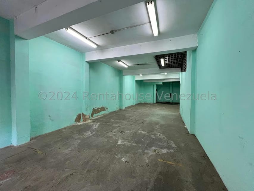 Comercial (Edificio) en Venta en Catia, Distrito Metropolitano - 7
