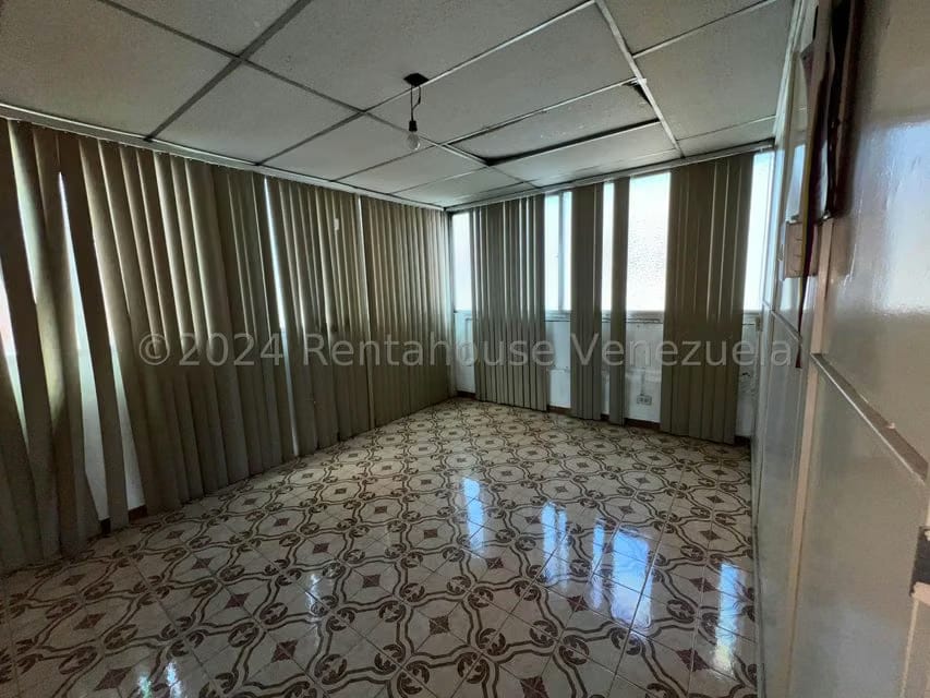 Comercial (Edificio) en Venta en Catia, Distrito Metropolitano - 73